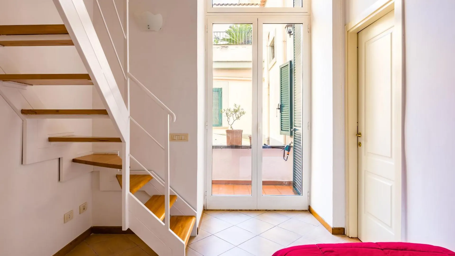 Materdei Beautiful Terrace By Napoliapartments 0*, Naples